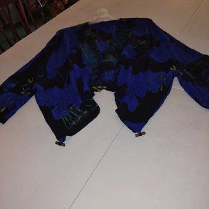 Stunning Women's silk ruana wrap S/M by Chicos. NWOT